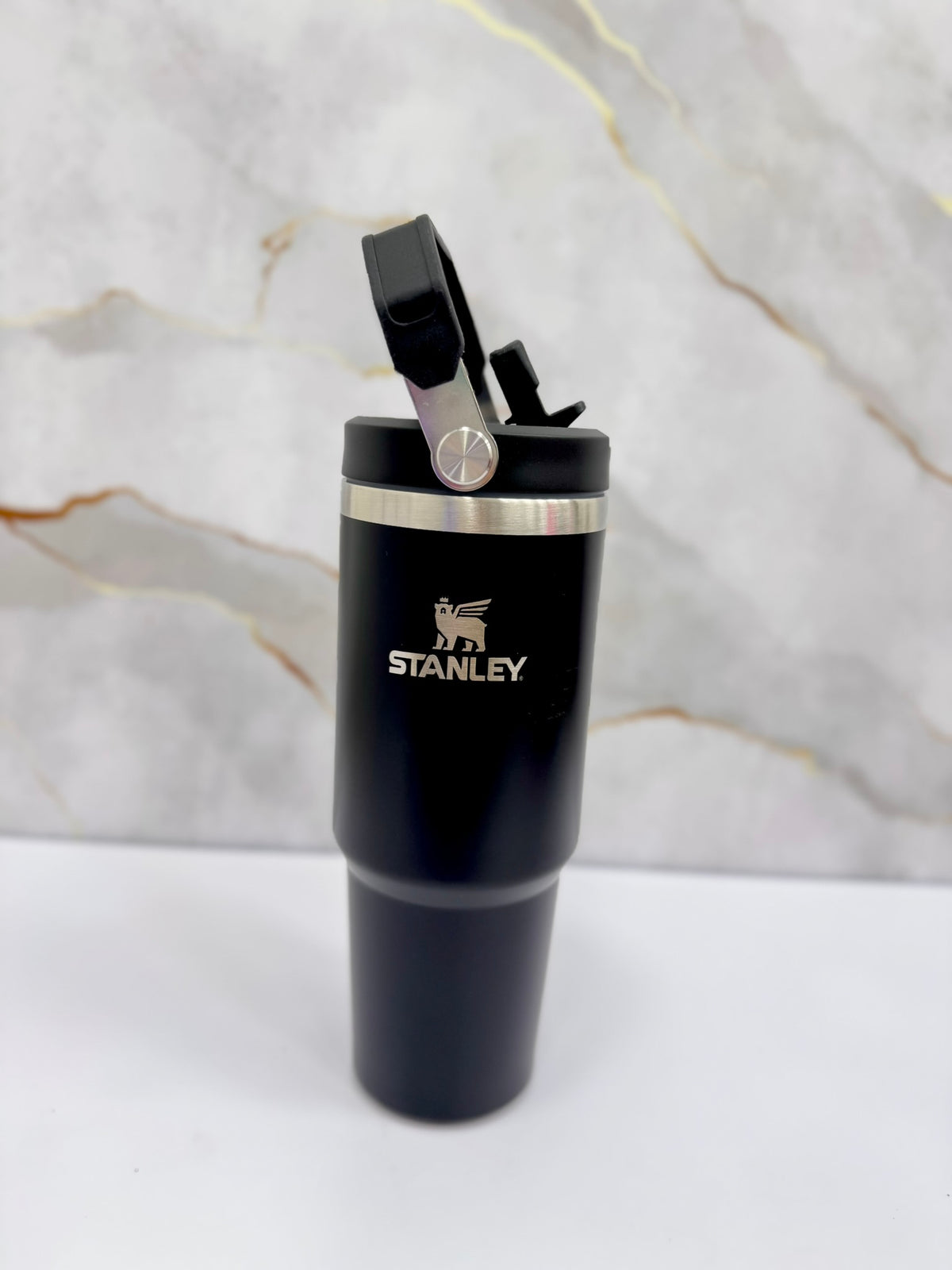 COMBO TERMO STANLEY 30 OZ + BOLSO PORTA TERMO