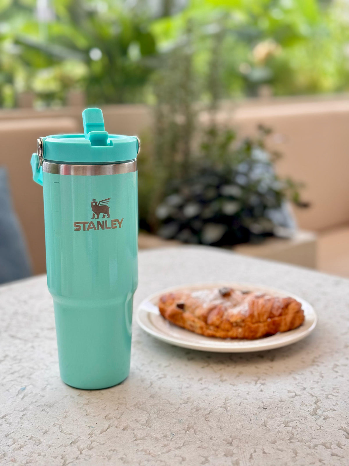 COMBO TERMO STANLEY 30 OZ + BOLSO PORTA TERMO