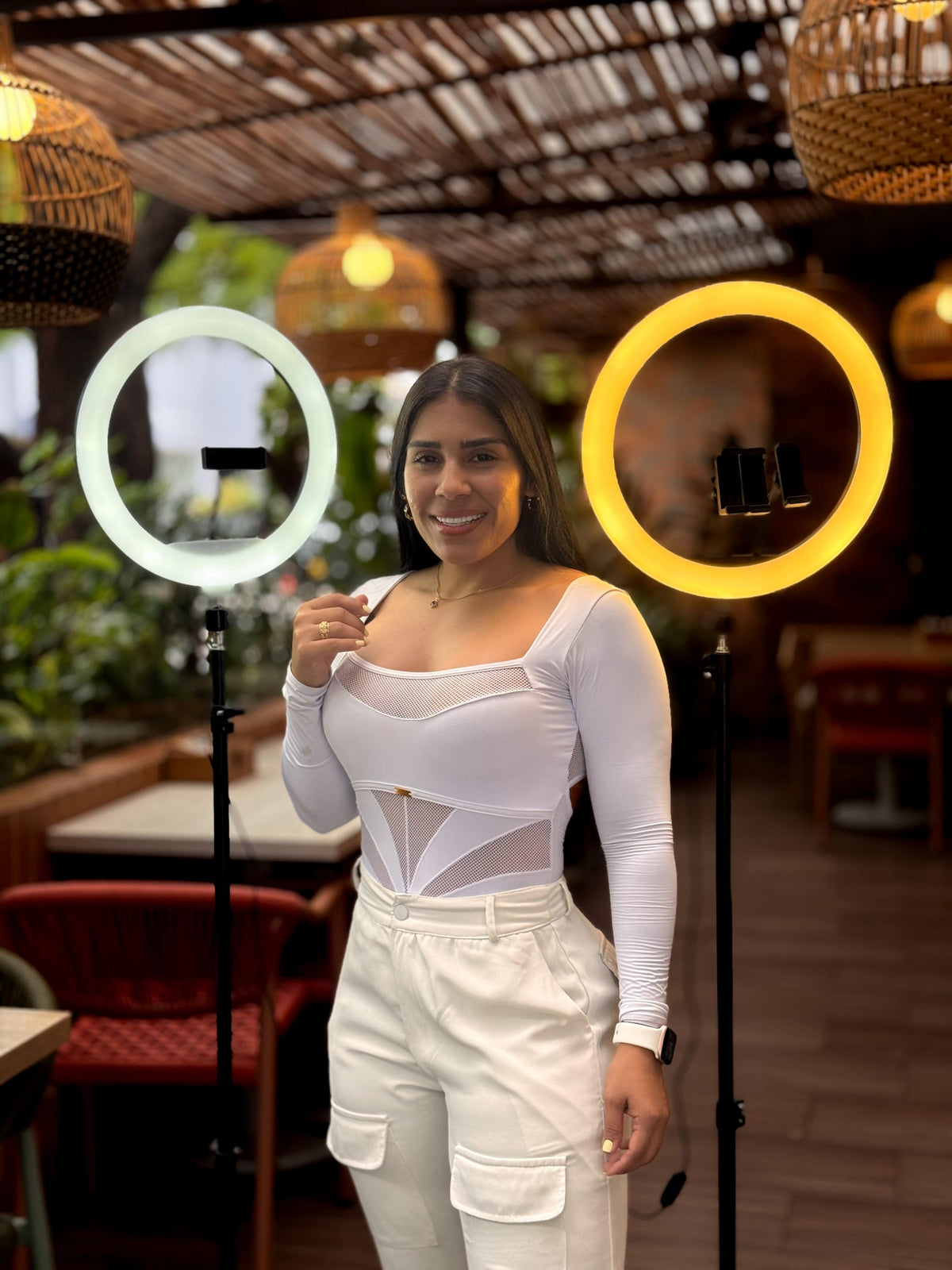 AROS DE LUZ LED CON TRÍPODE – ILUMINACIÓN PROFESIONAL