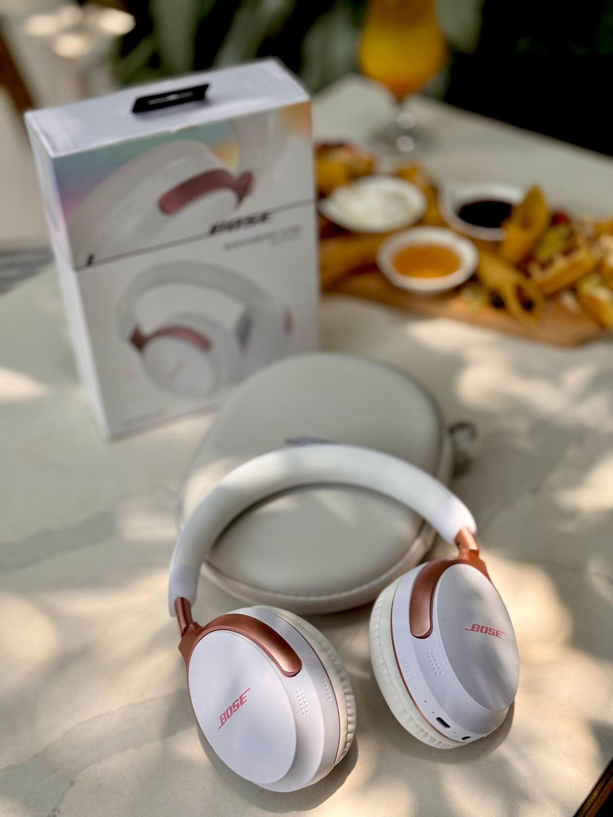 DIADEMA BOSE QC-65 🎧✨ + Incluye estuche para guardarlas + Obsequio: cubo para proteger la carga