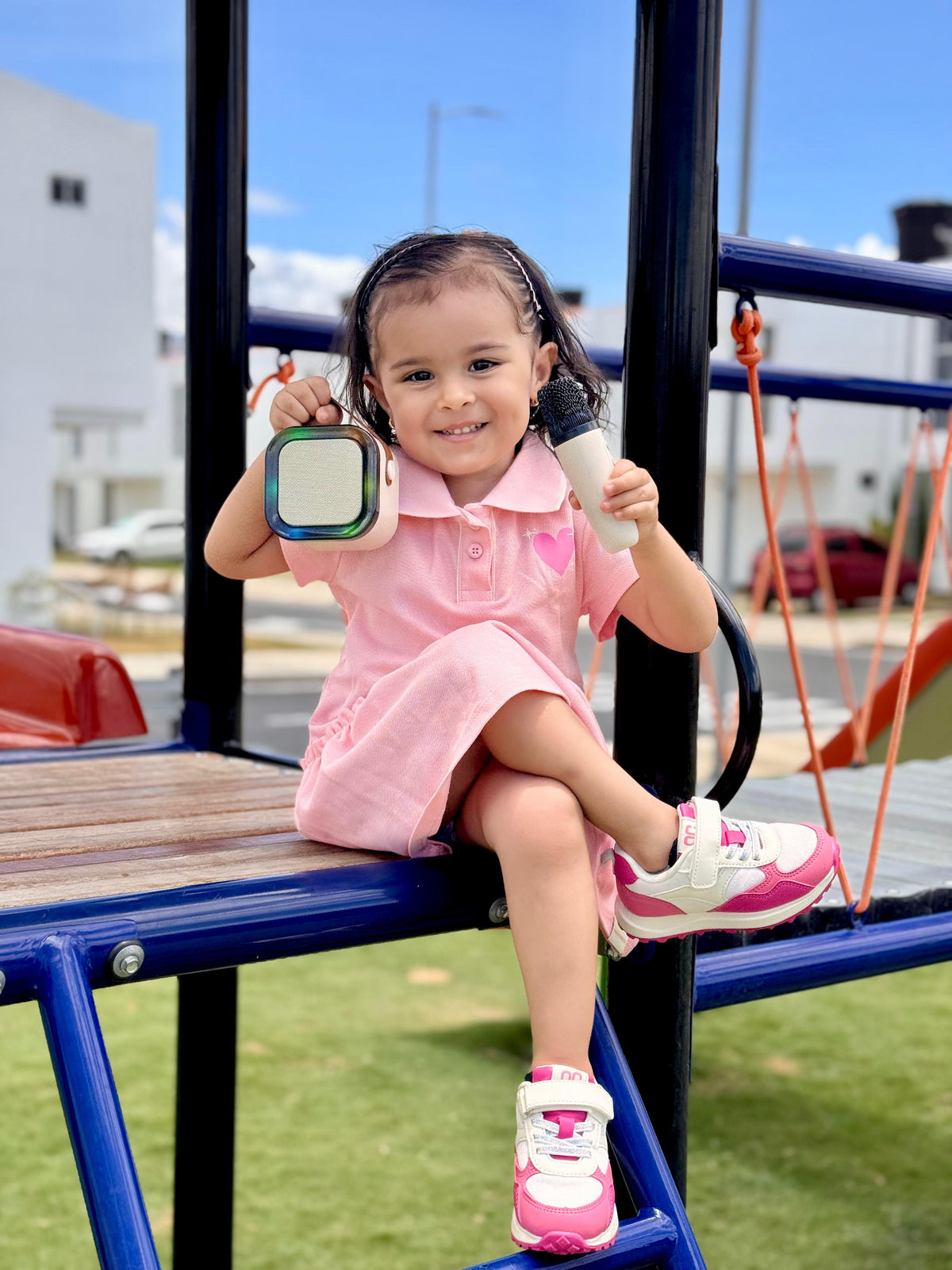 🎤✨ PARLANTE K12 CON MICRÓFONO INALÁMBRICO