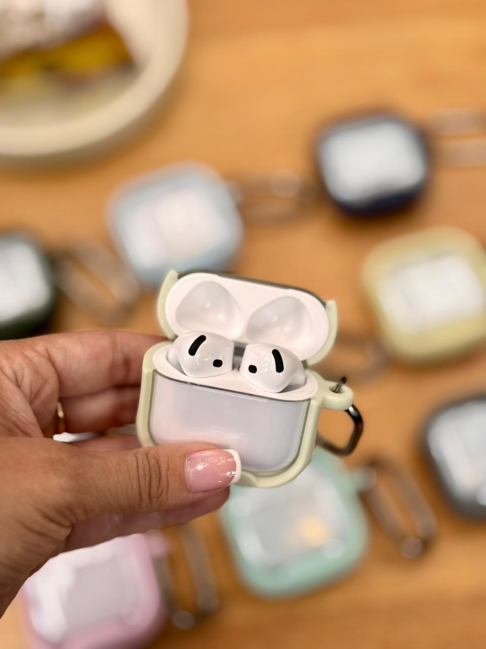 🎧 CASE ACRÍLICO BORDE COLOR PARA AIRPODS