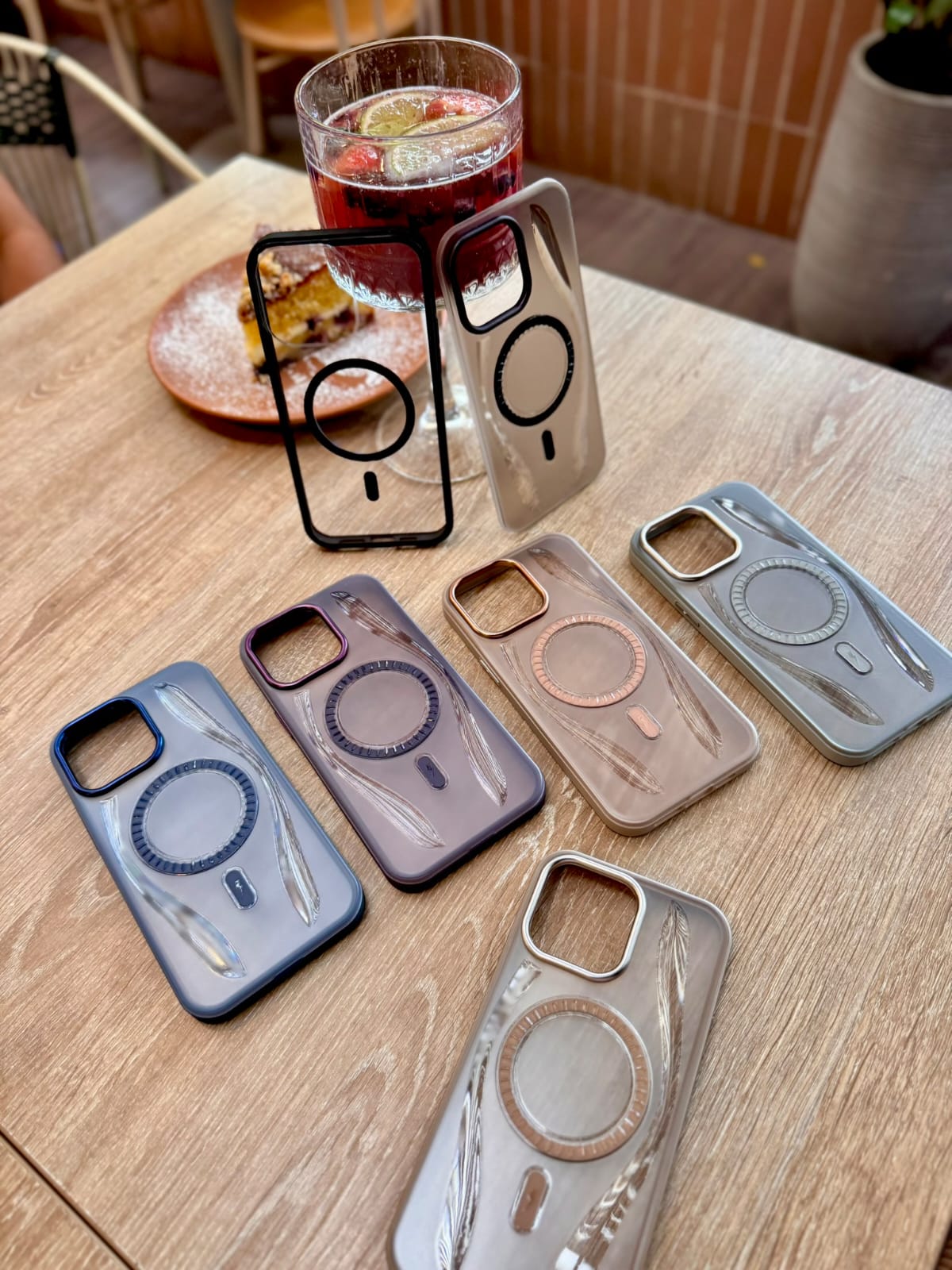 📱 Case iPhone MagSafe SkinPro + 🎁 Vidrio Blindado GRATIS