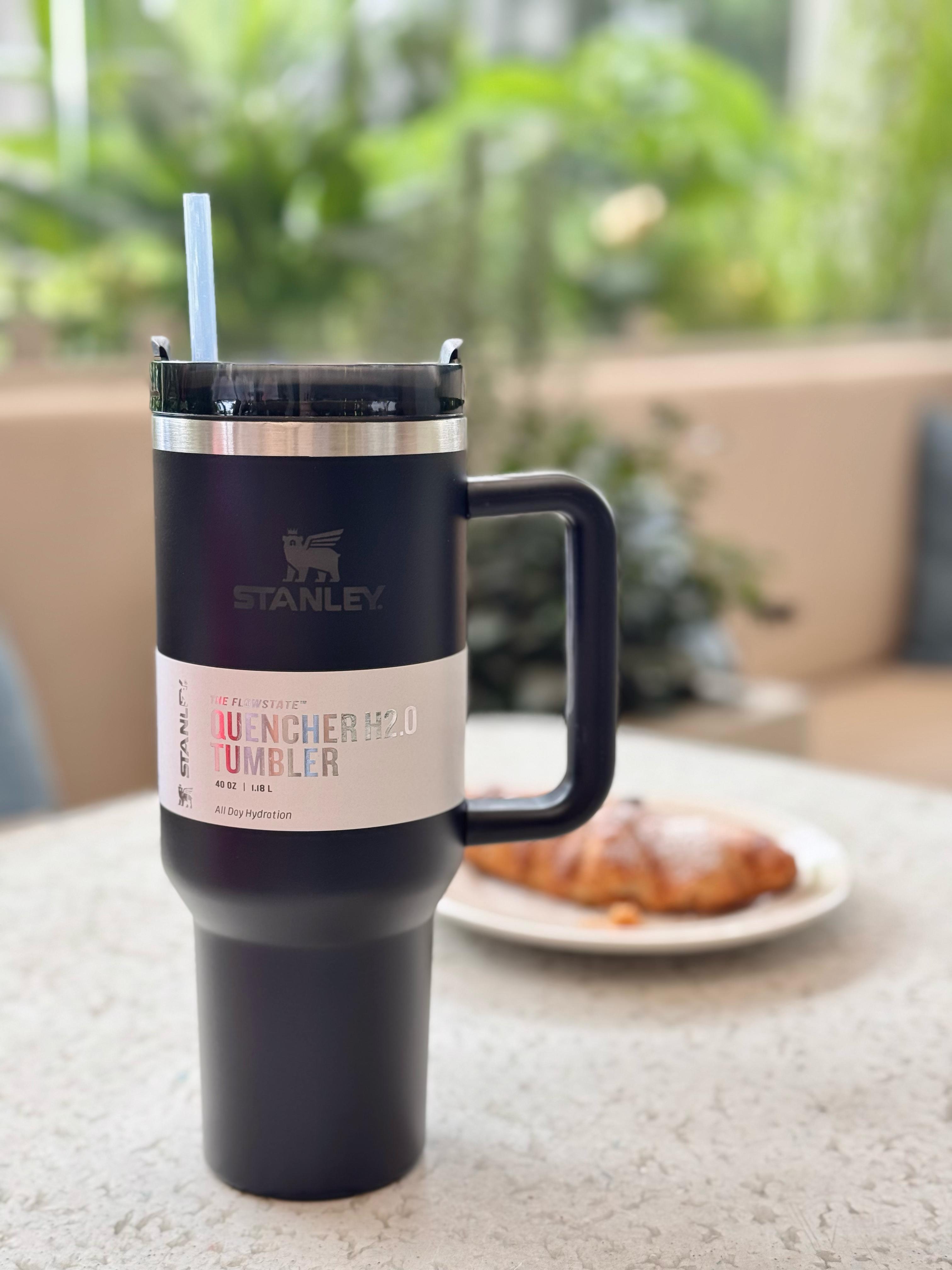 COMBO TERMO STANLEY 40 OZ + BOLSO PORTA TERMO