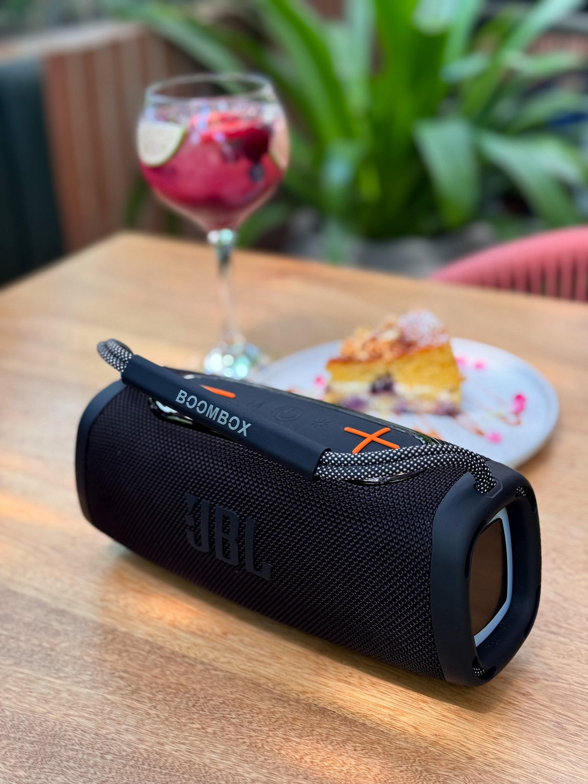 🔊 PARLANTE BOOMBOX 2000 JBL Boombox 2000 🔊