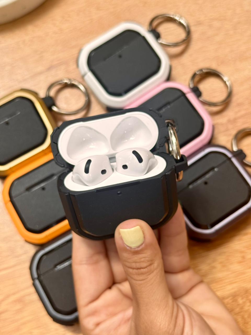 🔥 CASE PROTECTOR CON BORDE Y LLAVERO PARA AIRPODS