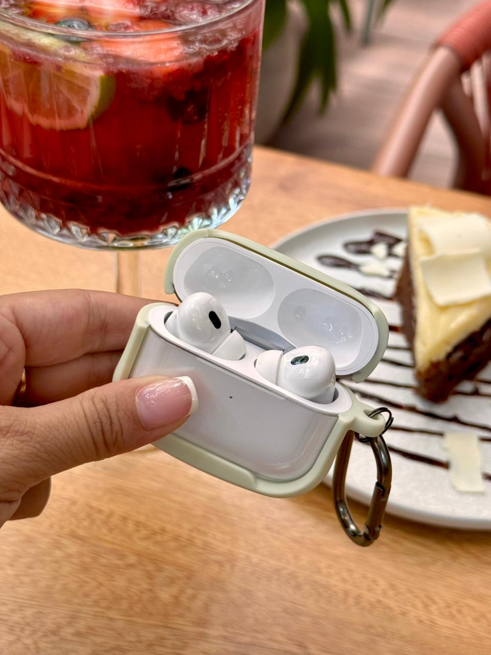 🎧 CASE ACRÍLICO BORDE COLOR PARA AIRPODS
