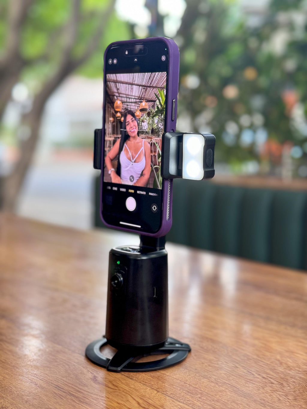 📱🎥 Estabilizador Gimbal A200 – Seguimiento Inteligente 360°