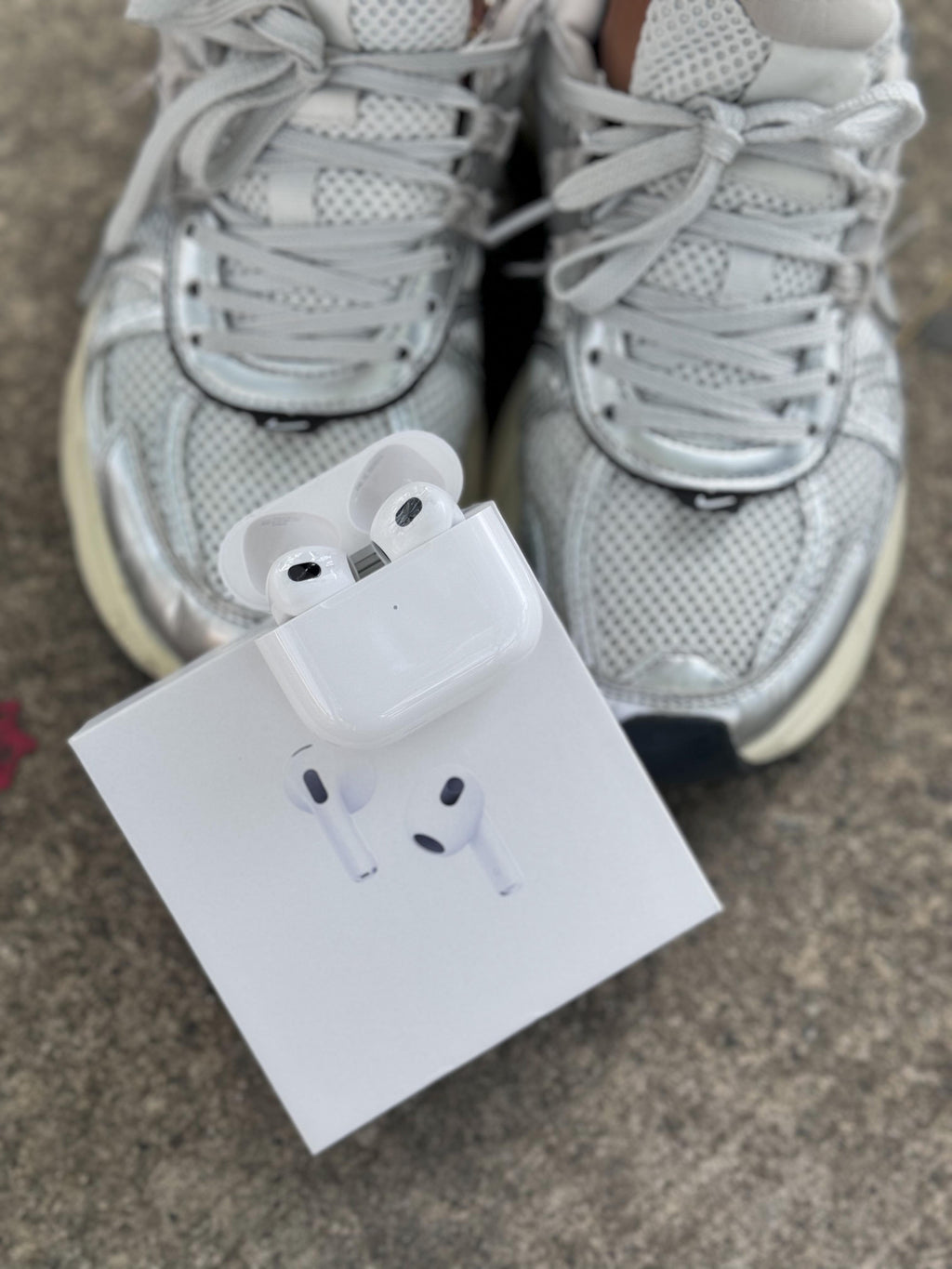 AIRPODS 3 GENERACIÓN 🎧✨  + Obsequio: Silicon Case con interior de gamuza
