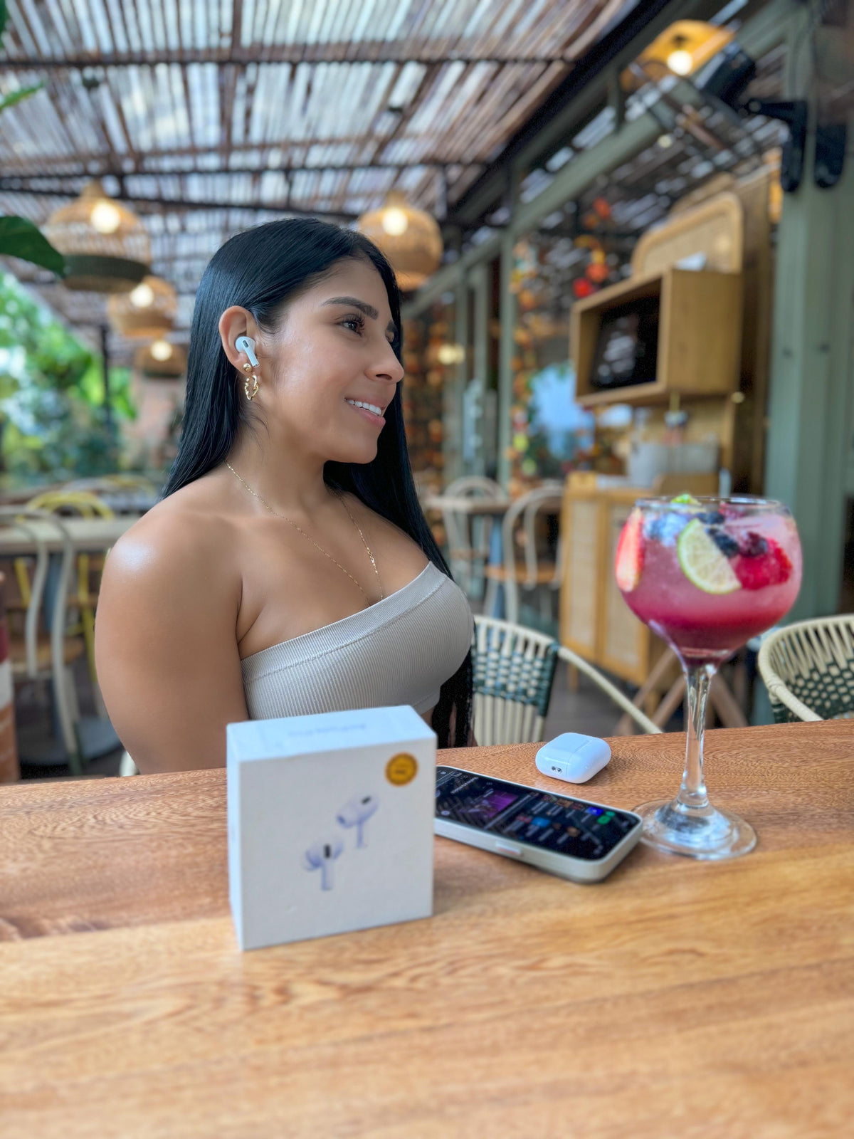 AIRPODS PRO 2 GENERACIÓN 🎧✨ + Obsequio: Silicon Case con interior de gamuza