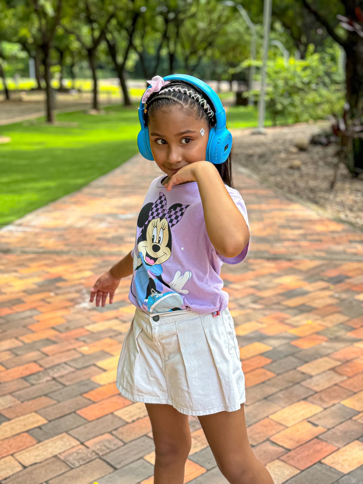 DIADEMA N65 🎧🔋  + Obsequio: Cubo protector para la carga