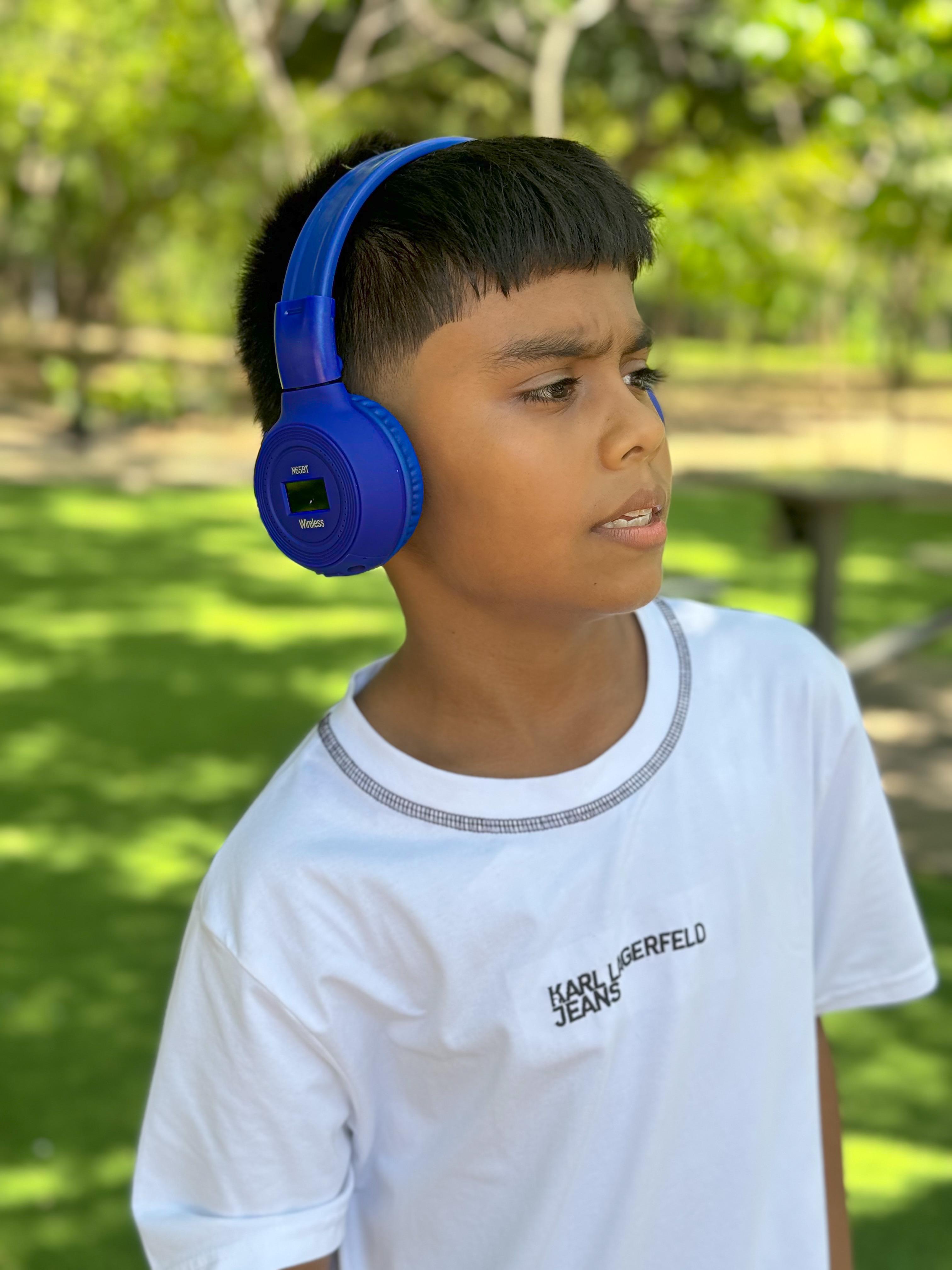 DIADEMA N65 🎧🔋  + Obsequio: Cubo protector para la carga