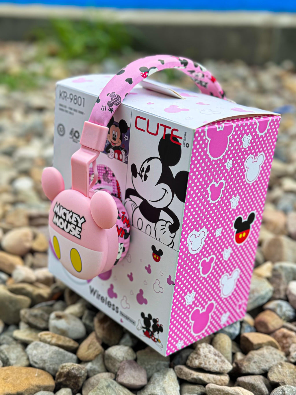 DIADEMA KR- CON DISEÑOS ANIMADOS EN RELIEVE 🎧✨  + Obsequio: cubo para proteger la carga