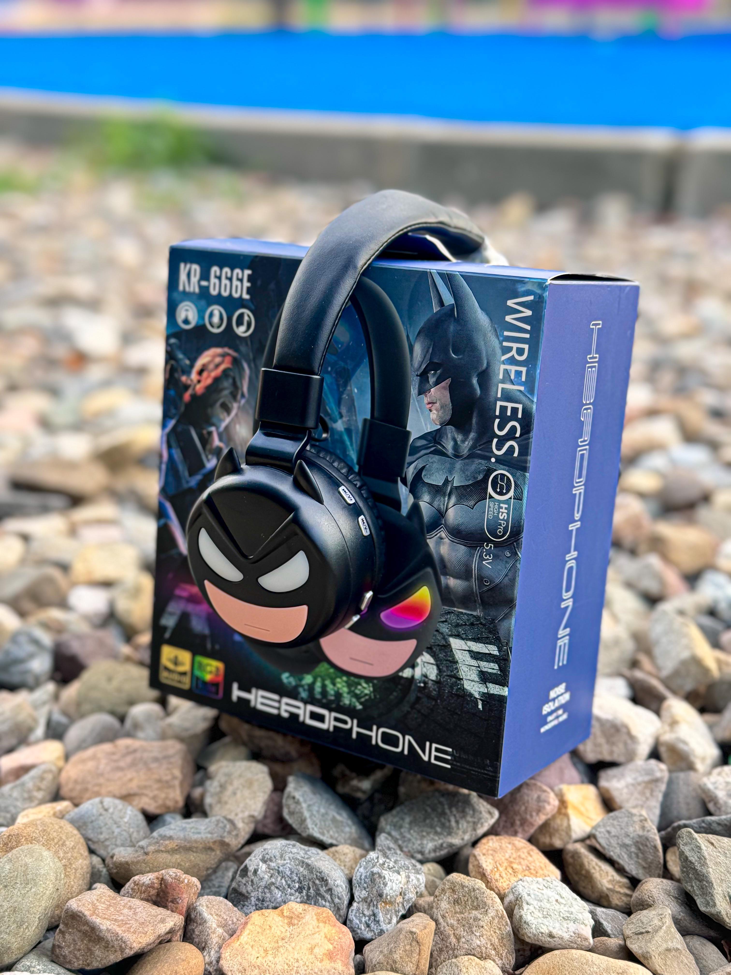 DIADEMA KR- CON DISEÑOS ANIMADOS EN RELIEVE 🎧✨  + Obsequio: cubo para proteger la carga