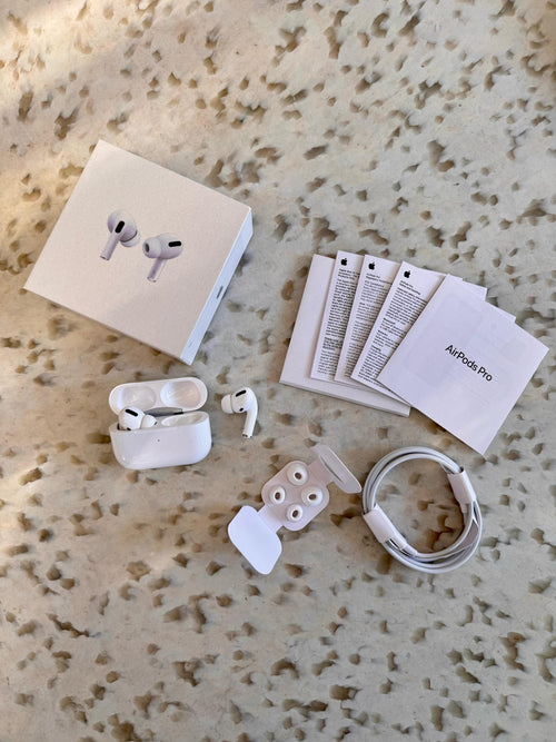 AIRPODS PRO 2 GENERACIÓN 🎧✨ + Obsequio: Silicon Case con interior de gamuza