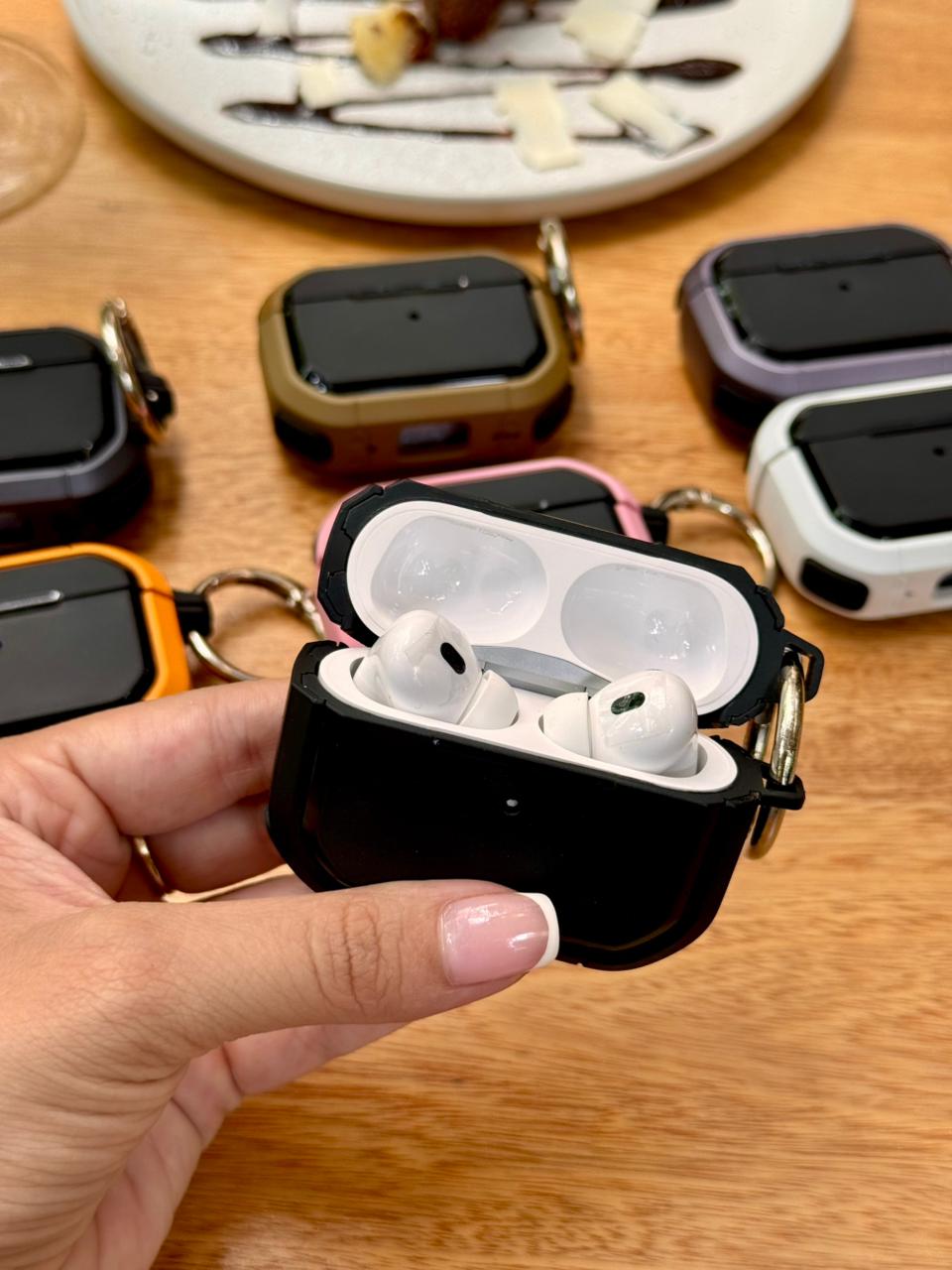 🔥 CASE PROTECTOR CON BORDE Y LLAVERO PARA AIRPODS