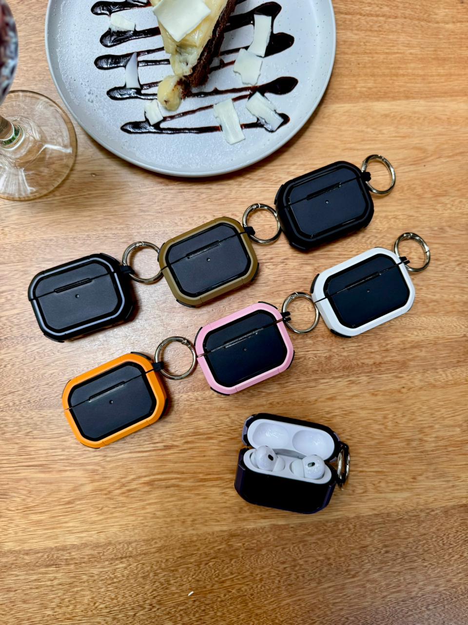 🔥 CASE PROTECTOR CON BORDE Y LLAVERO PARA AIRPODS