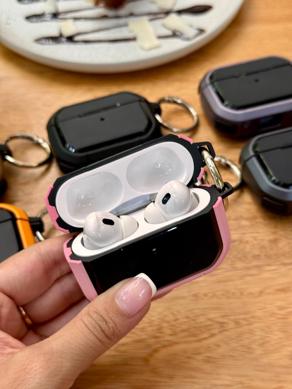 🔥 CASE PROTECTOR CON BORDE Y LLAVERO PARA AIRPODS