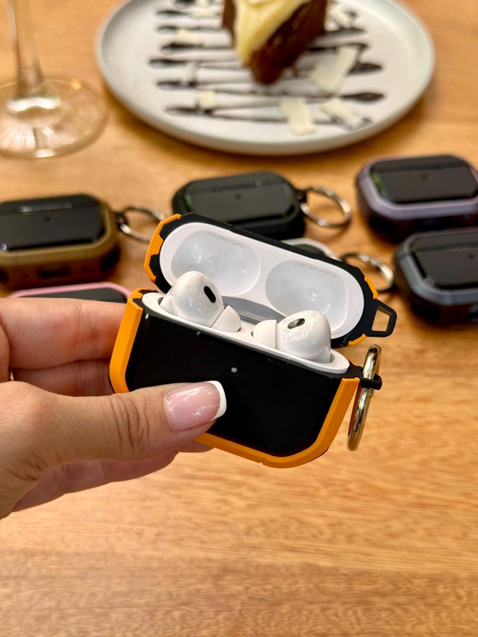 🔥 CASE PROTECTOR CON BORDE Y LLAVERO PARA AIRPODS